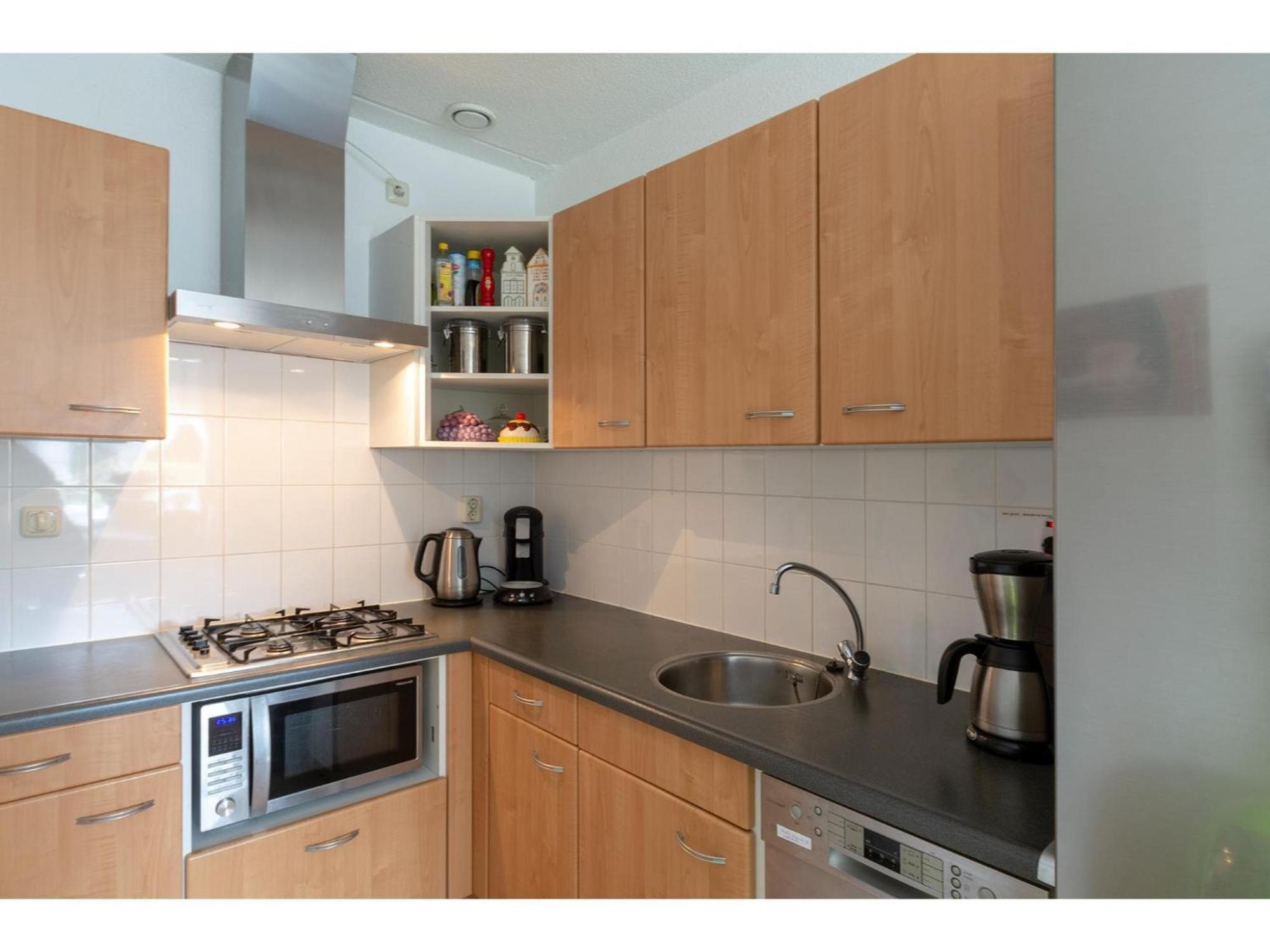 Stunning Apartment Near Sea By Belvilla Julianadorp Exteriör bild
